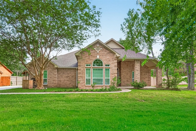 1514 Melissa Drive - Photo 1