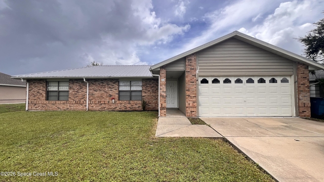934 Colonial Avenue Se - Photo 1
