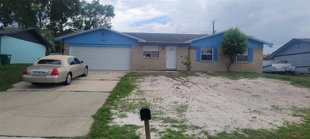 1425 Ne Old Mill Drive - Photo 1
