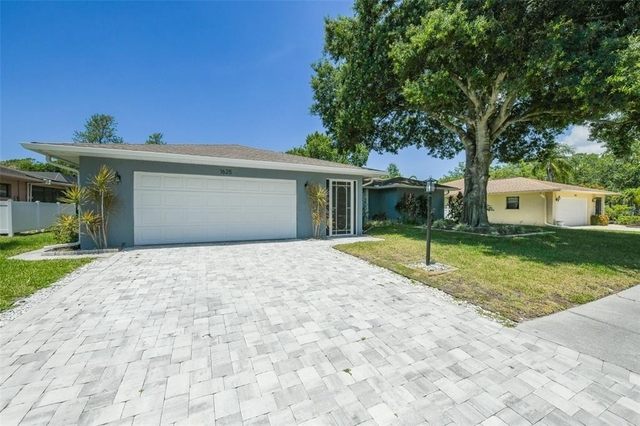 1625 Bay Hill Circle - Photo 1