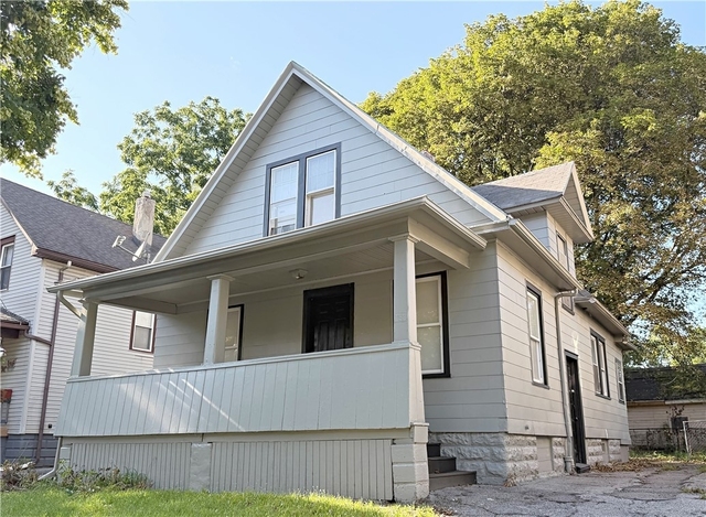 158 Mohawk Street - Photo 1
