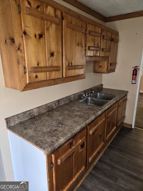 514 Mimosa Drive - Photo 1