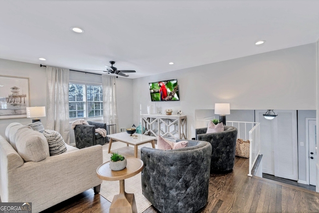 2480 Powers Ferry Drive Se - Photo 1