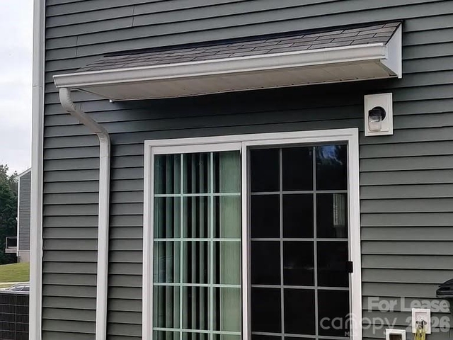 5512 John Mcdowell Place - Photo 1