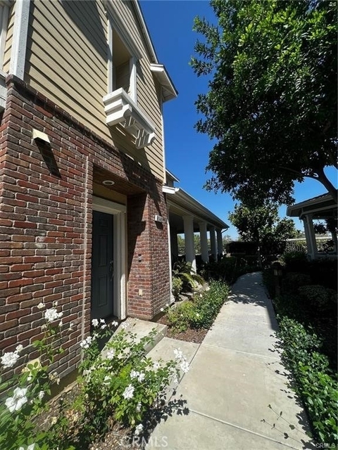 8146 Parkside - Photo 1