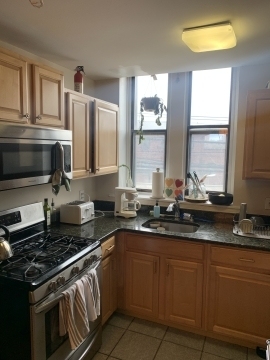 450 Park Dr - Photo 1