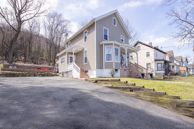 325 Westside Avenue - Photo 1