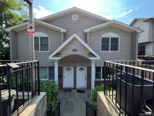 35 Sands Point Road - Photo 1