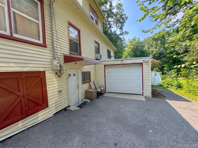 17 Bridge Lane - Photo 1