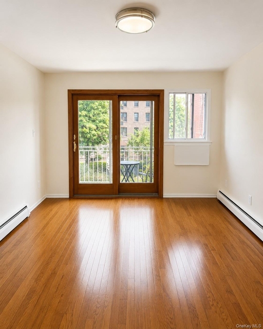 8321 Lefferts Boulevard - Photo 1
