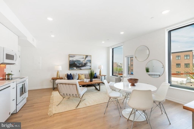 1141 N Front Street - Photo 1