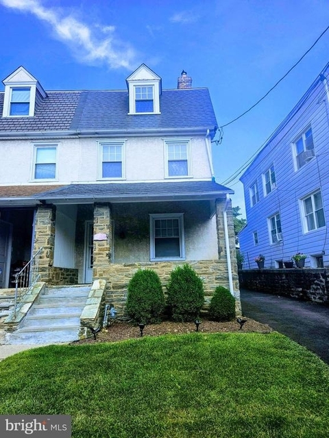 412 Maple Street - Photo 1