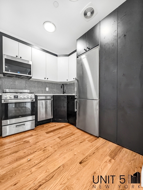 29 Marcus Garvey Boulevard - Photo 1