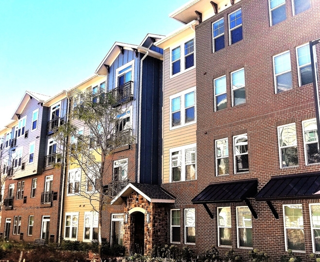 690 E Algonquin Road - Photo 1