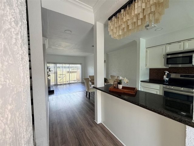 7700 Creekbend Drive - Photo 1