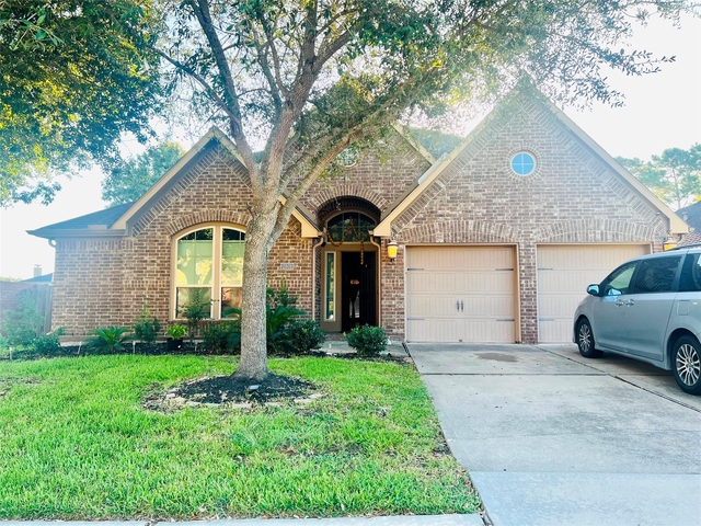 2801 Field Hollow Drive - Photo 1