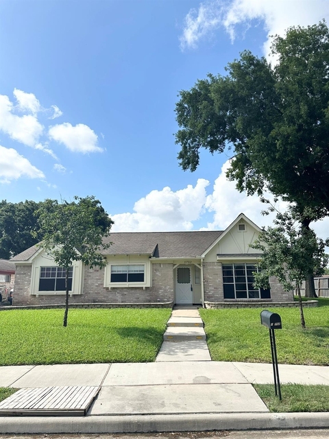 11702 Brighton Lane - Photo 1