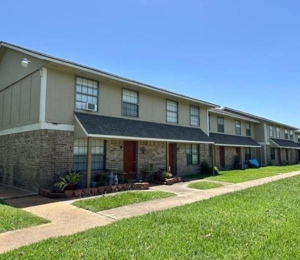 801 Avenue M - Photo 1