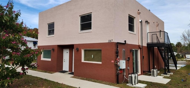 1147 E Mcdonald Avenue - Photo 1