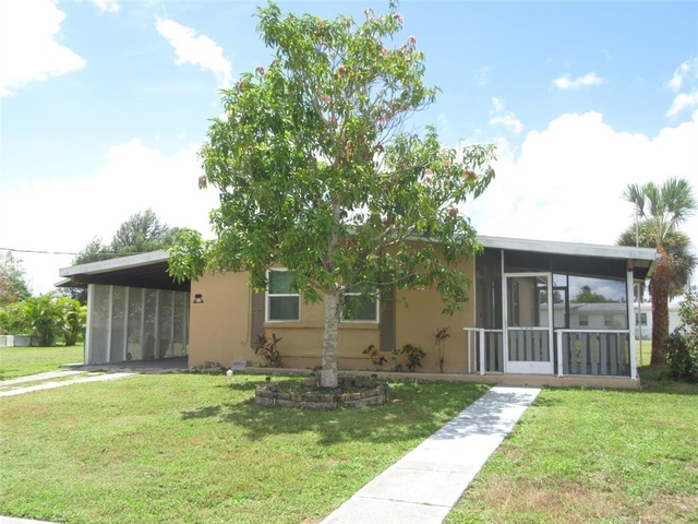21267 Gladis Avenue - Photo 1