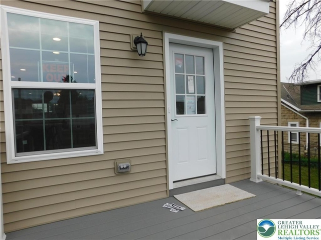 1549 Burkhardt Street - Photo 1