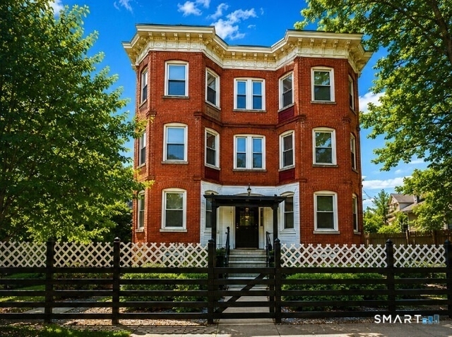 37-39 Elliott Street - Photo 1
