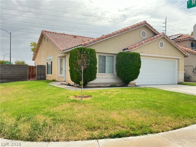 635 Landview Court - Photo 1