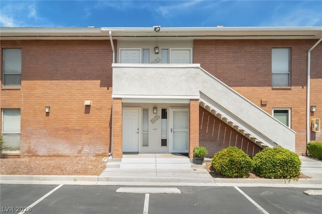 2843 Geary Place - Photo 1