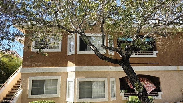 830 Carnegie Street - Photo 1