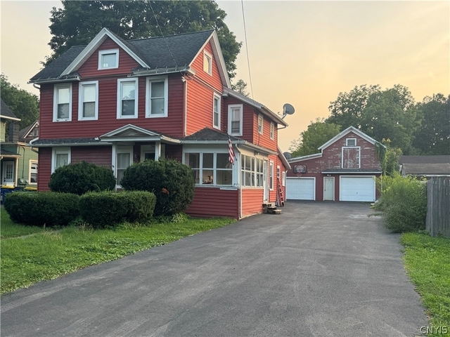 34 Syracuse Street - Photo 1
