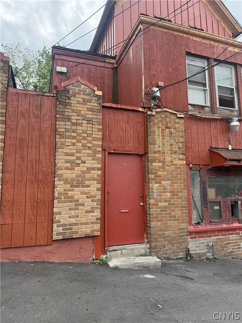 1702 E Fayette Street - Photo 1