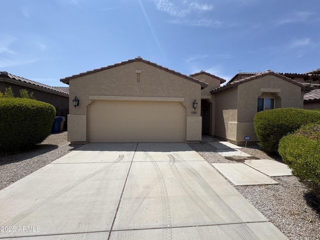 23549 W Hopi Street - Photo 1