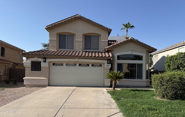518 W Scott Avenue - Photo 1