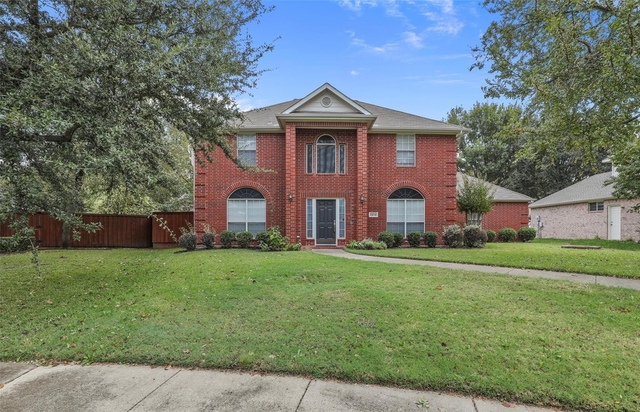 2810 Glenwick Court - Photo 1