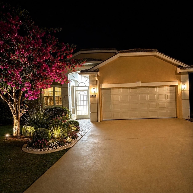 822 Nw Sorrento Lane - Photo 1