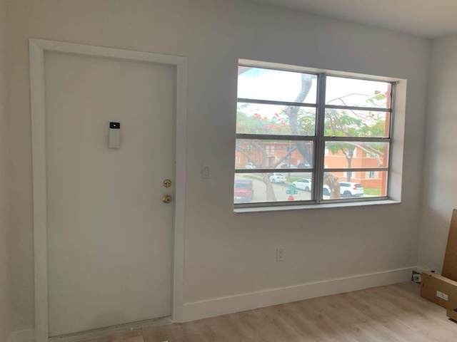 3591 Sw 10th Street - Photo 1