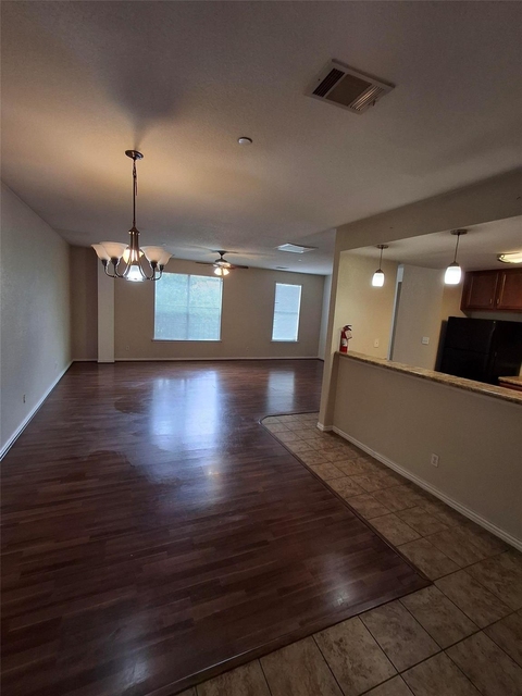 5203 Bexar Street - Photo 1