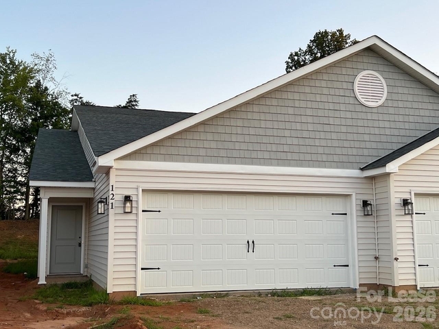 121 Brawley Villas Place - Photo 1