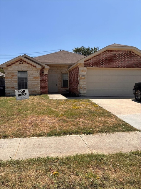 1029 Morrison Drive - Photo 1