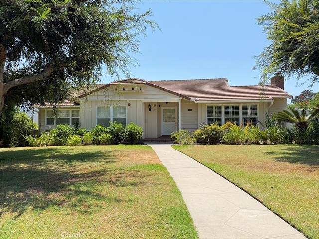 1162 Panorama Drive - Photo 1