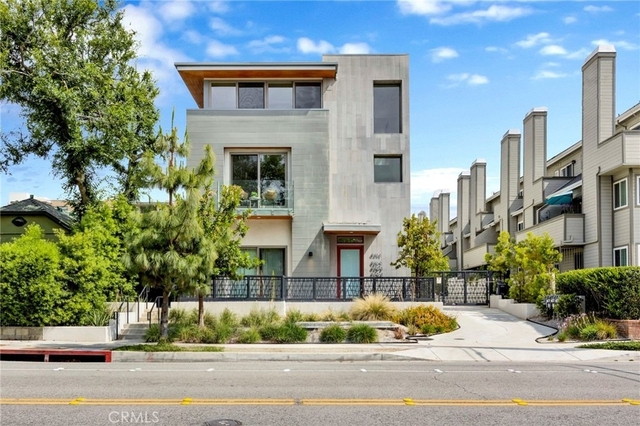 941 E California Boulevard - Photo 1
