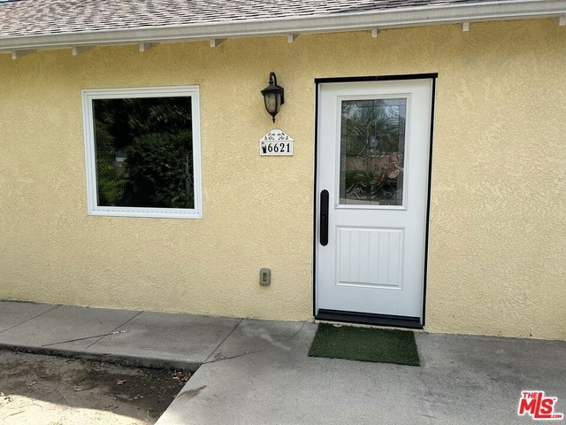 6621 Nagle Avenue - Photo 1