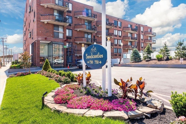 730 W Broadway - Photo 1