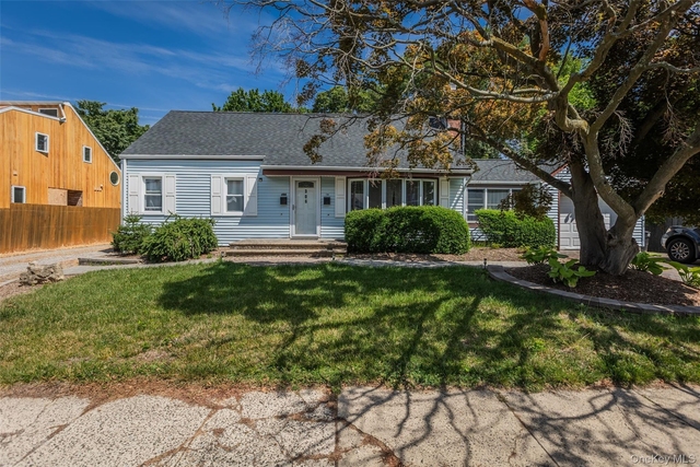 306 5th Avenue - Photo 1