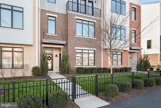 1304 Ribbon Limestone Terrace  - Photo 1