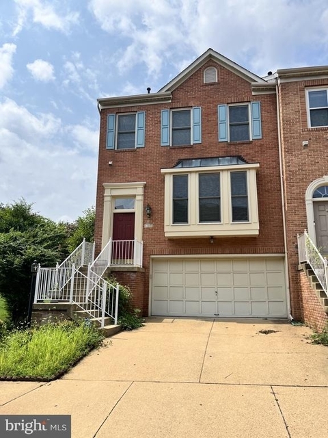 1786 Brentridge Street - Photo 1