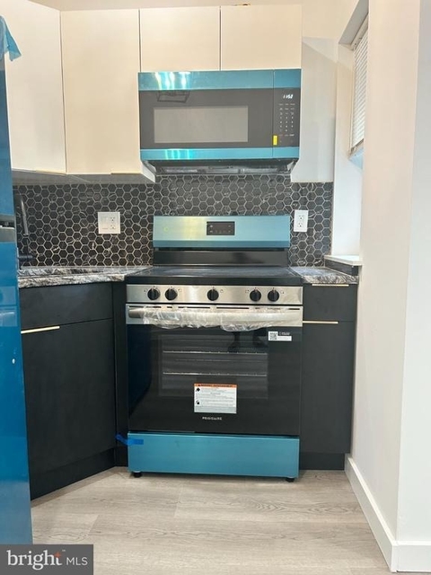 3546 Ella Street - Photo 1