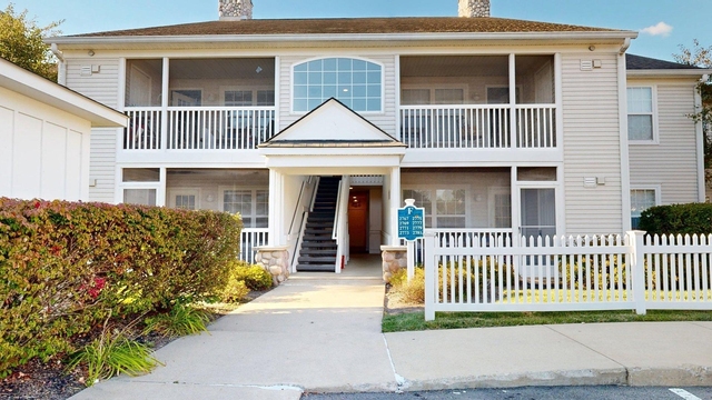 2767 S Knightsbridge Circle - Photo 1