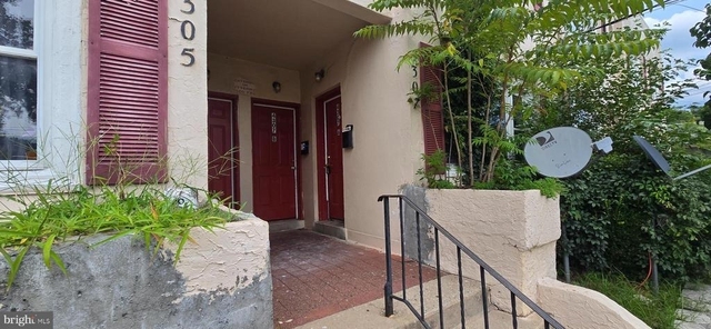 4307 Maple Avenue - Photo 1