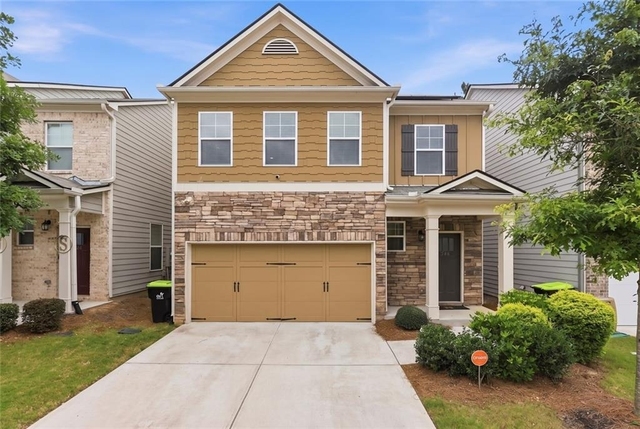 586 Morrow Lane Sw - Photo 1